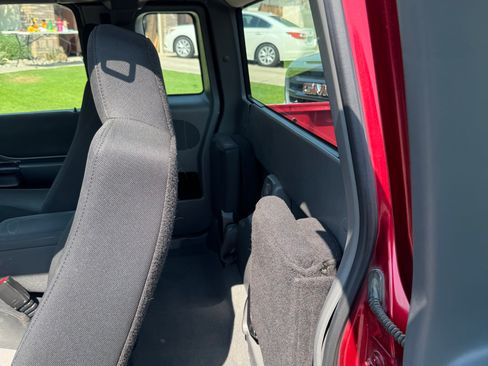 Used 2008 Ford Ranger XLT image 11