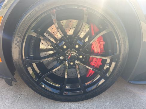 Used 2017 Chevrolet Corvette Grand Sport RWD image 14