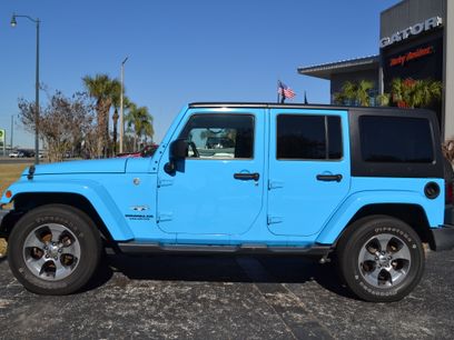 Used 2017 Jeep Wrangler Unlimited Sahara w/ Connectivity Group