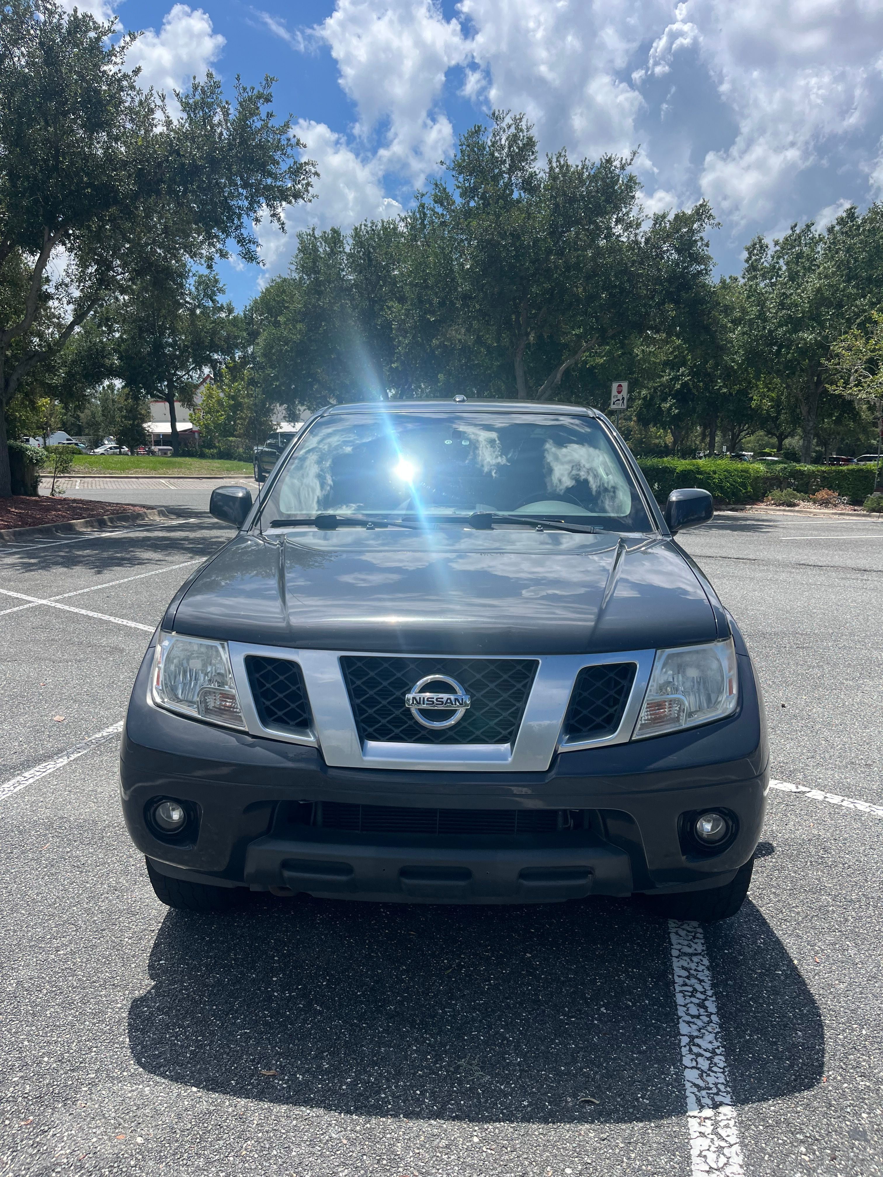 Used 2013 Nissan Frontier PRO-4X AWD/4WD image 2