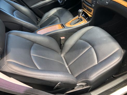 Used 2008 Mercedes-Benz E 350 Sedan image 21