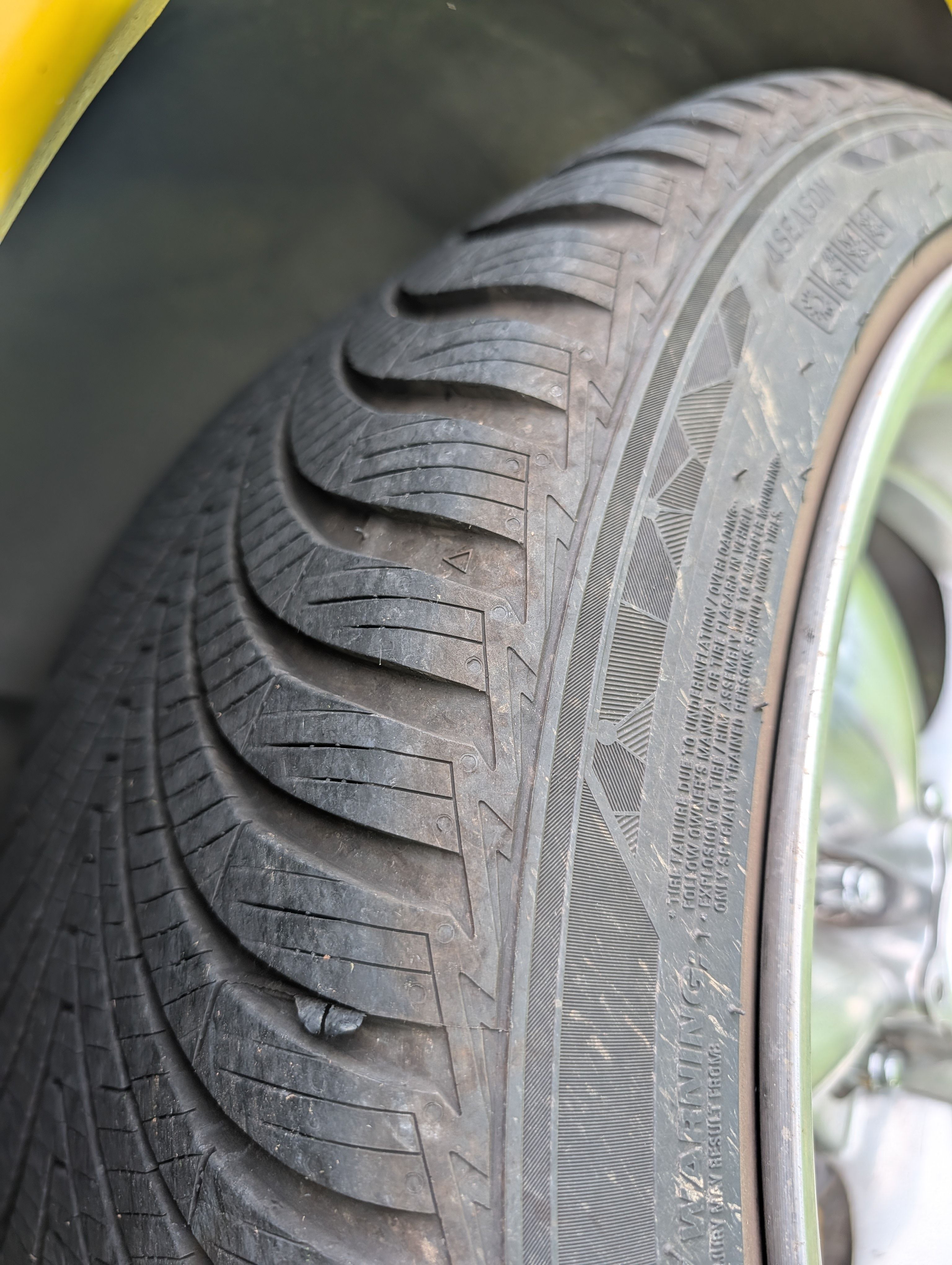 Used 2004 Ford Mustang GT Premium RWD image 16
