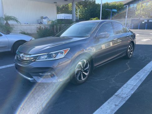 Used 2016 Honda Accord EX-L image 10