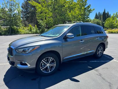 Used 2019 INFINITI QX60 Luxe w/ Essential Package