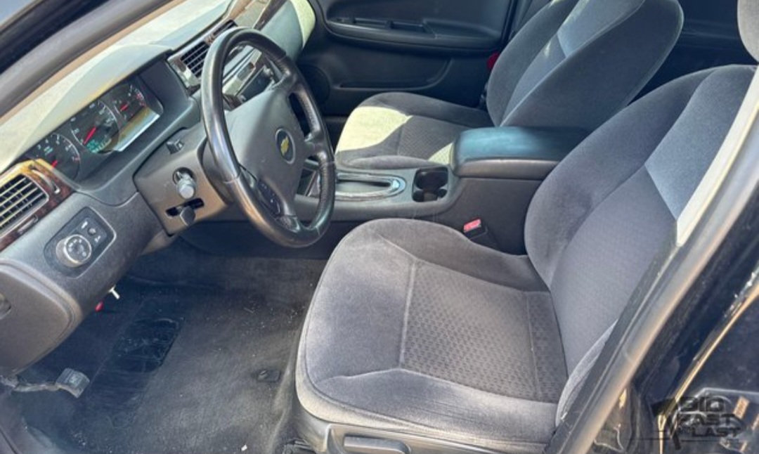 Used 2013 Chevrolet Impala LT FWD image 14