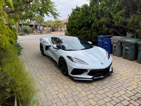 Used 2023 Chevrolet Corvette Stingray Premium Conv w/ Stealth Interior Trim Package RWD image 12