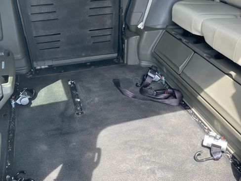 Used 2012 Toyota Sienna XLE FWD image 17