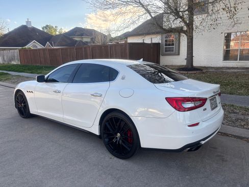 Used 2014 Maserati Quattroporte GTS image 9