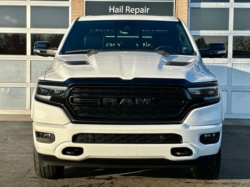 Used 2022 RAM 1500 Limited w/ Night Edition image 4