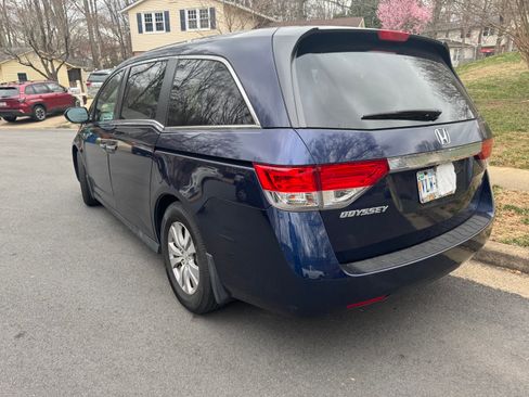 Used 2016 Honda Odyssey EX-L image 2