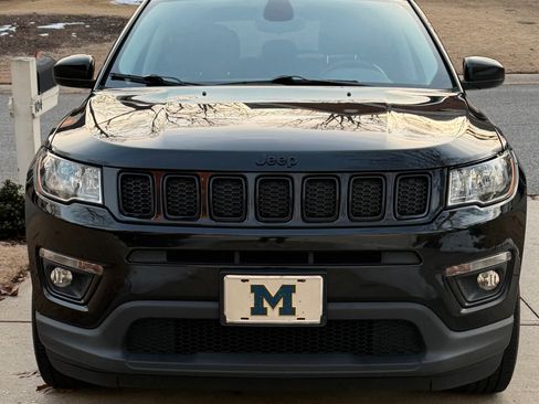 Used 2018 Jeep Compass Latitude image 5