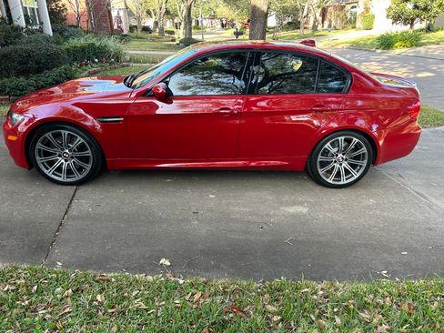 Used 2009 BMW M3 Sedan image 2