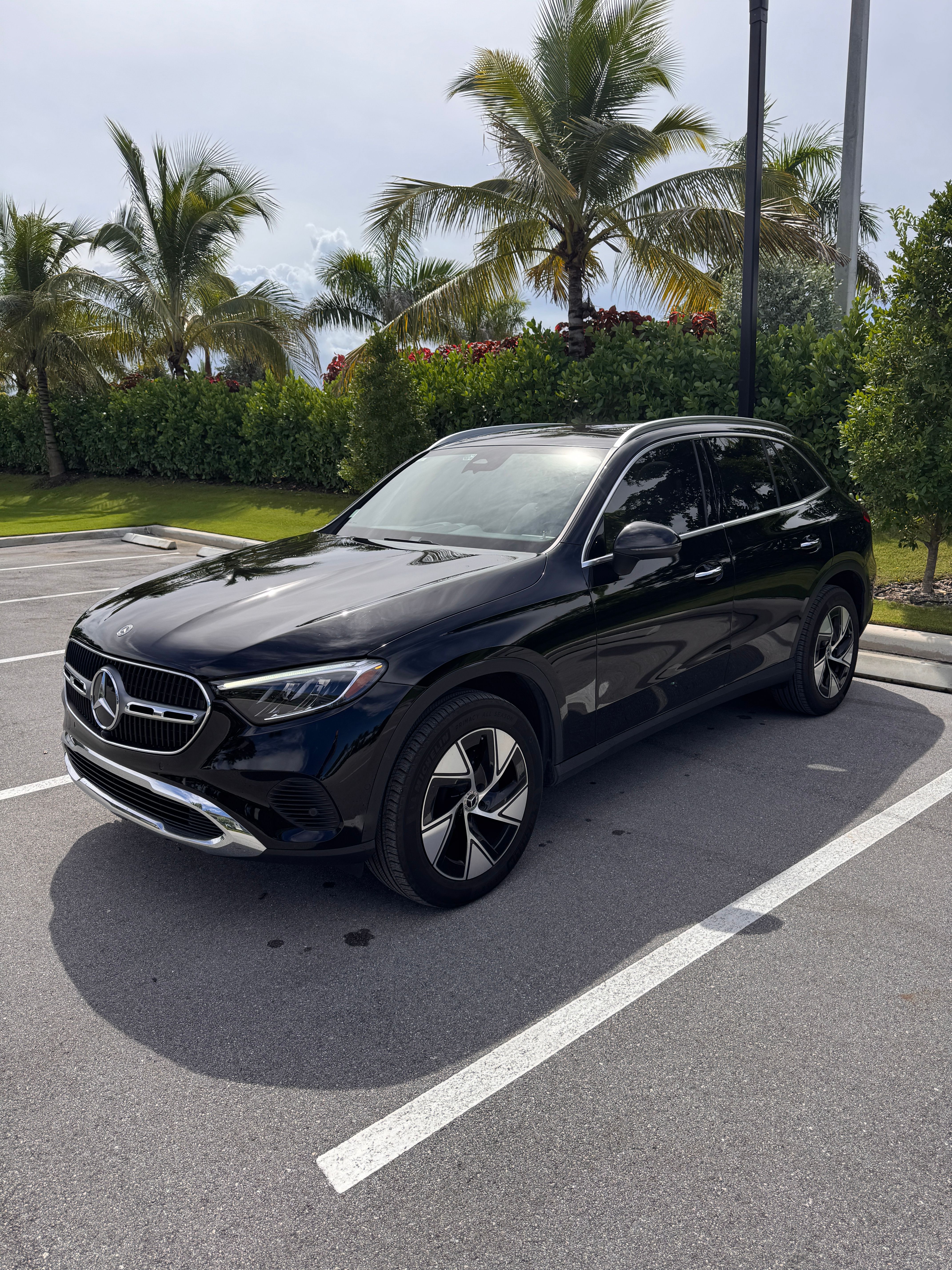 Used 2024 Mercedes-Benz GLC 300 4MATIC image 8