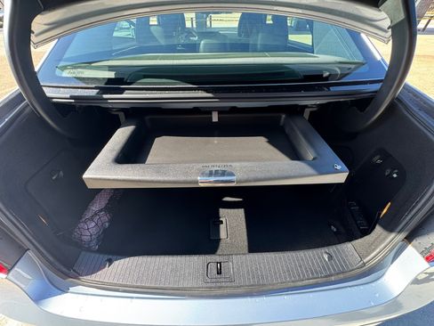 Used 2013 Mercedes-Benz E 350 Sedan image 12