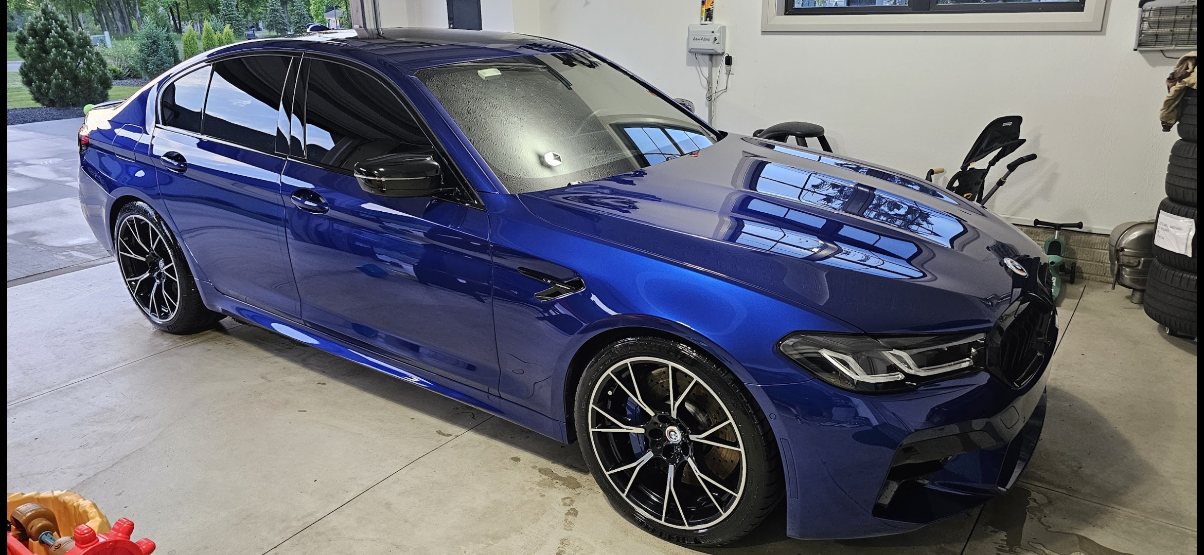 Used 2023 BMW M5 w/ Competition Package AWD/4WD image 1