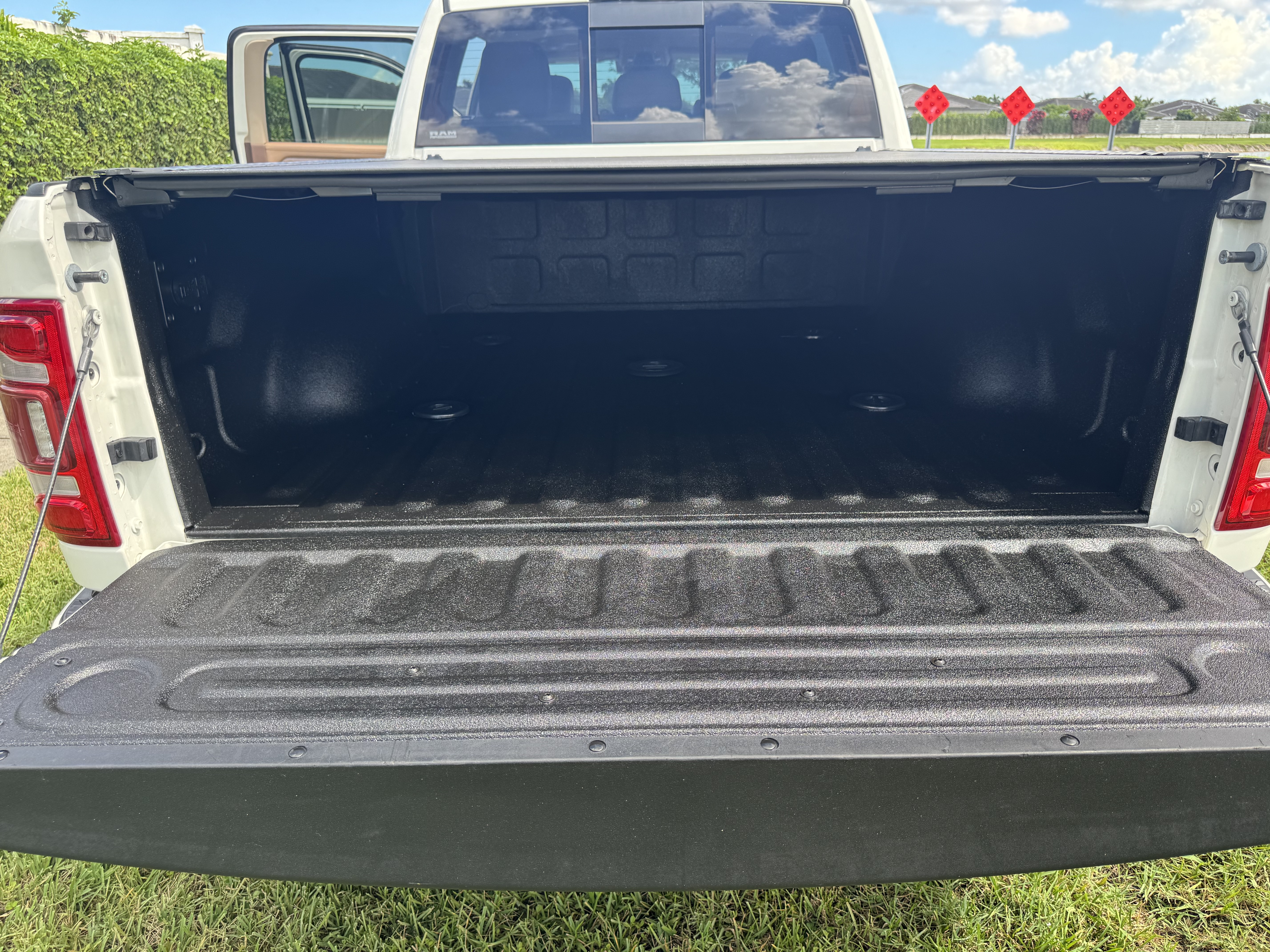 Used 2020 RAM 3500 Limited AWD/4WD image 27