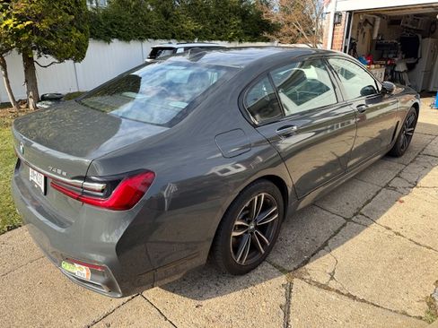 Used 2020 BMW 745e xDrive image 5