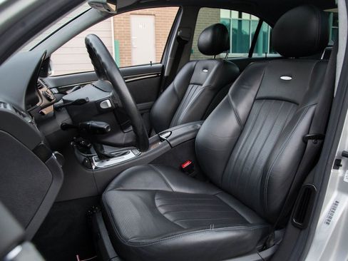 Used 2004 Mercedes-Benz E 55 AMG Sedan image 8