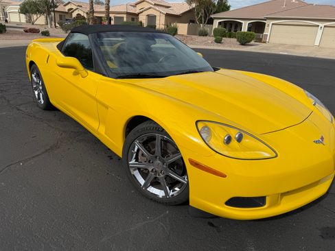 Used 2010 Chevrolet Corvette Convertible w/ Preferred Equipment Group image 13