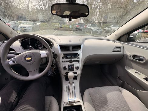 Used 2012 Chevrolet Malibu LS image 9