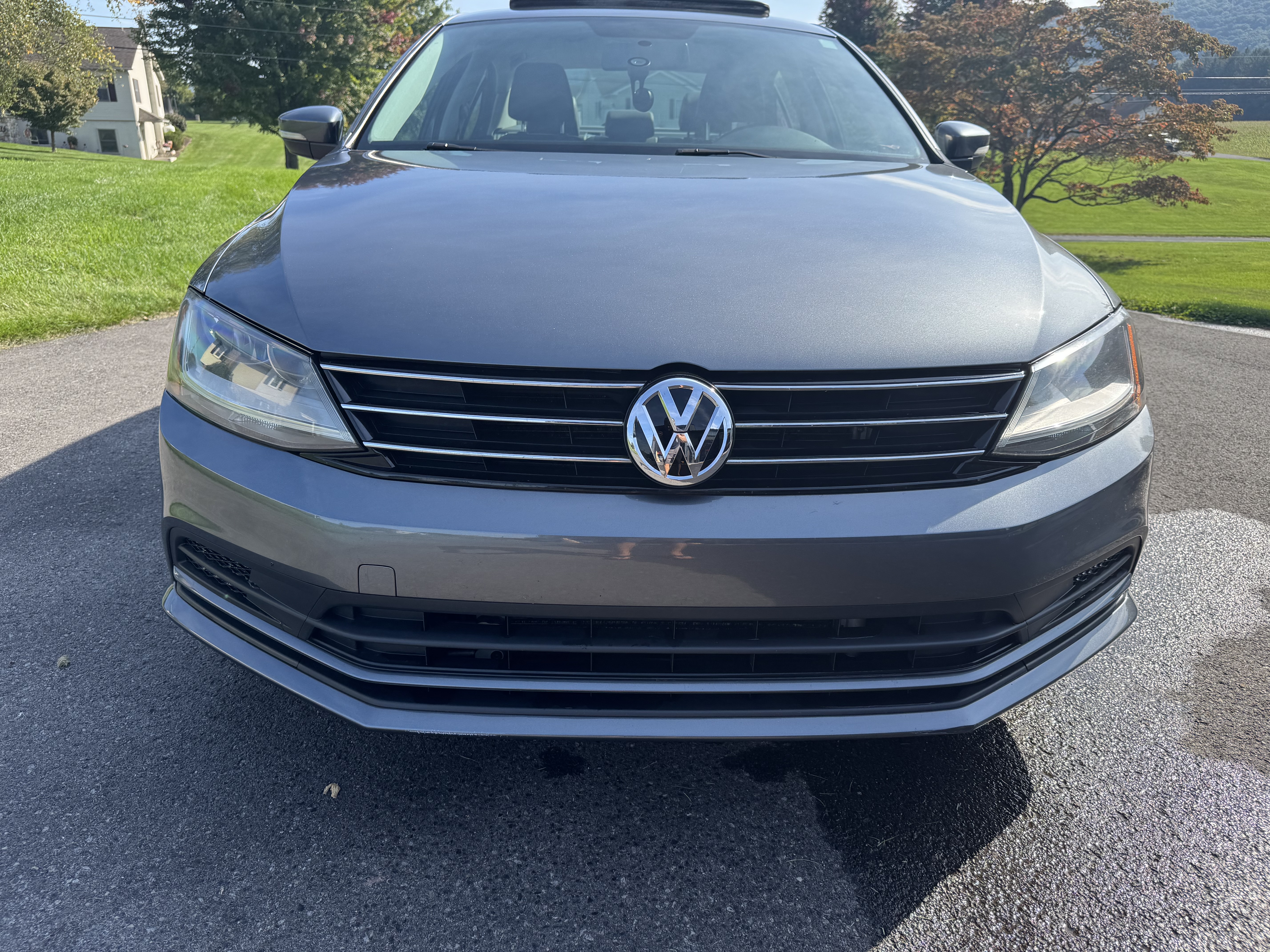 Used 2017 Volkswagen Jetta SE FWD image 5