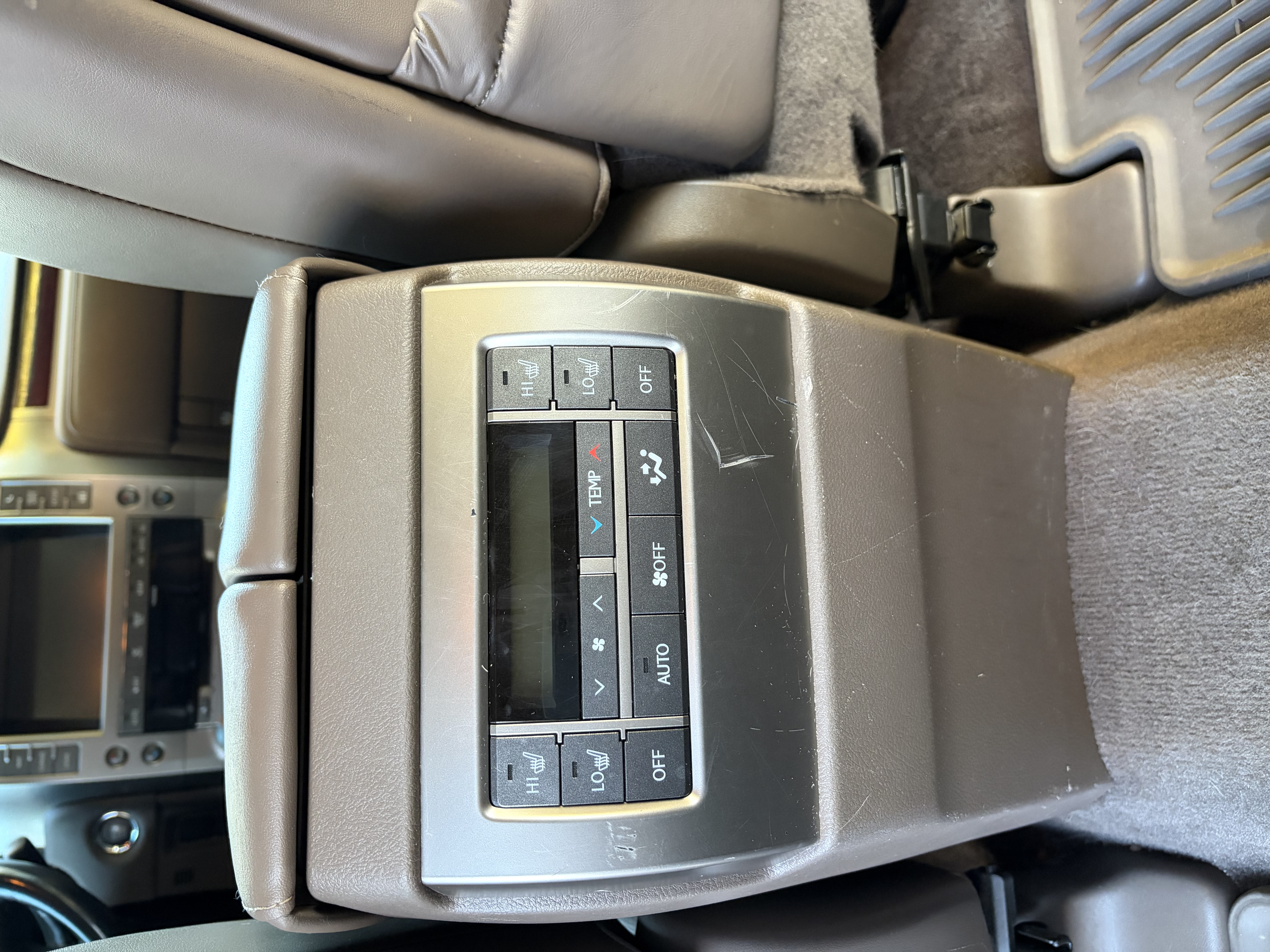 Used 2017 Lexus GX 460 Premium w/ Premium Package AWD/4WD image 12