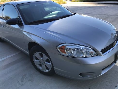 Used 2006 Chevrolet Monte Carlo LT w/ Preferred Equipment Group image 5