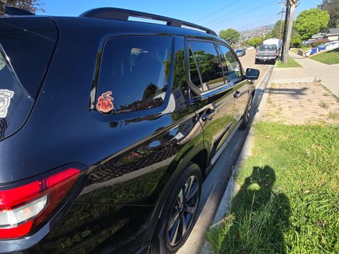 Used 2024 Honda Pilot Elite image 4