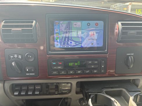 Used 2006 Ford F250 Lariat AWD/4WD image 6