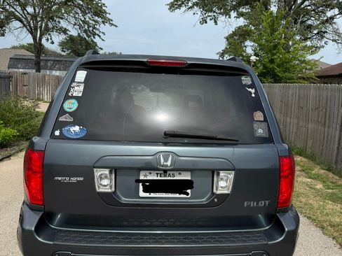 Used 2005 Honda Pilot EX image 4