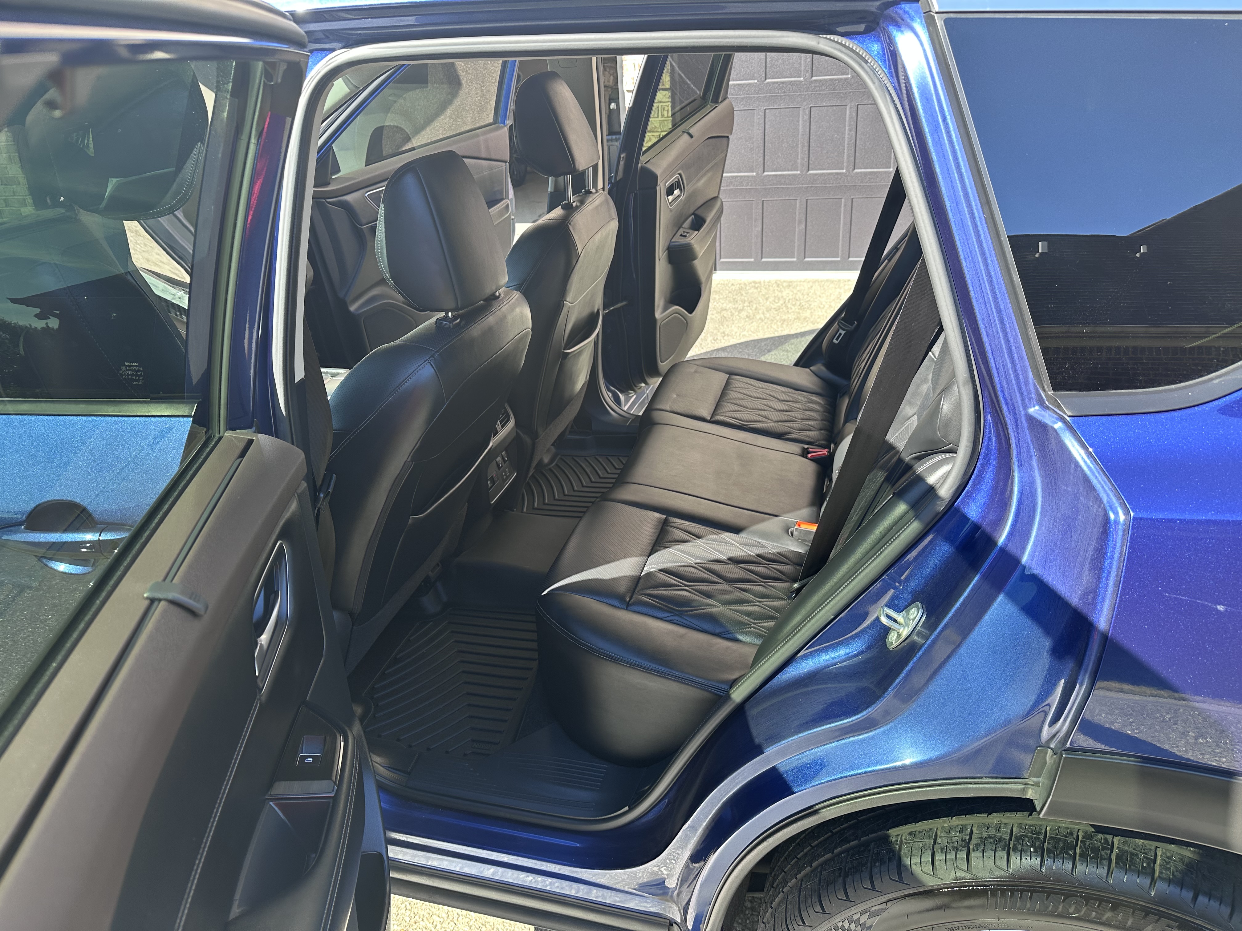 Used 2023 Nissan Rogue Platinum w/ Platinum Premium Package AWD/4WD image 15
