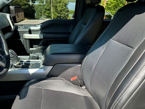 Used 2016 Ford F150 Lariat AWD/4WD image 13