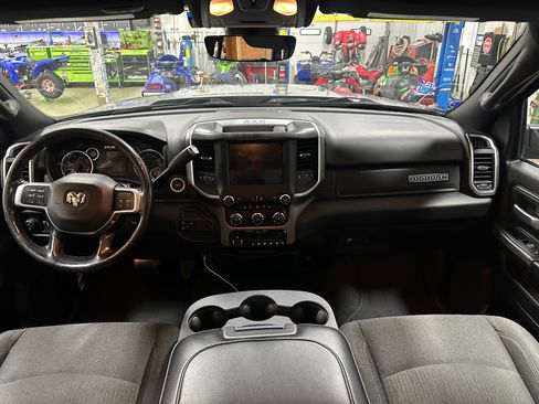 Used 2019 RAM 3500 Big Horn image 11