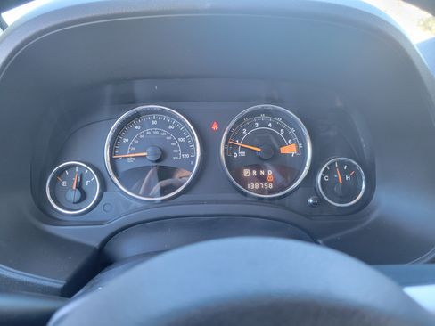 Used 2015 Jeep Compass High Altitude image 8