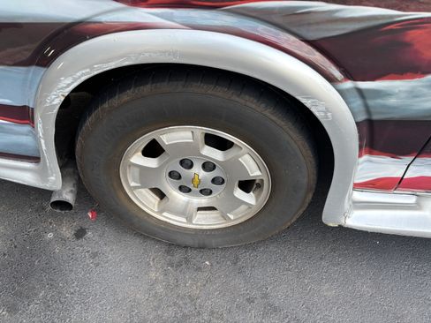 Used 2014 Chevrolet Express 1500 image 6