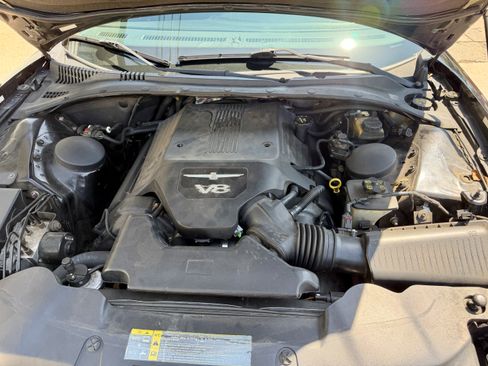 Used 2005 Ford Thunderbird RWD image 10
