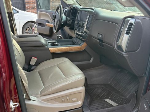 Used 2016 Chevrolet Silverado 2500 LTZ w/ Duramax Plus Package image 12