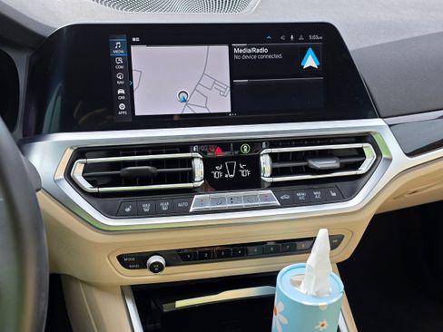 Used 2021 BMW 430i 430i Convertible 2D w/ Convenience Package image 15