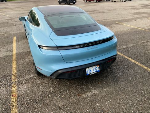 Used 2020 Porsche Taycan 4S AWD/4WD image 8