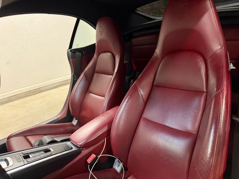 Used 2017 Porsche 911 Carrera image 10