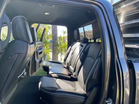 Used 2022 RAM 3500 Laramie image 18