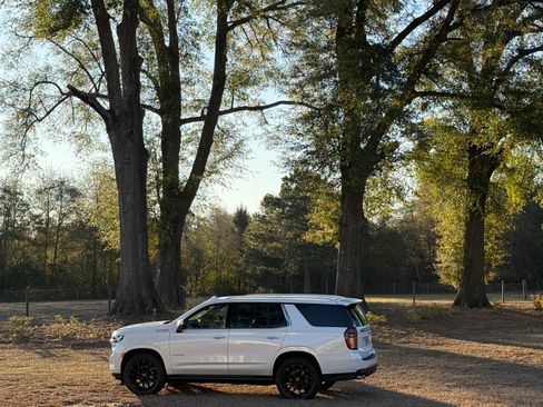 Used 2023 Chevrolet Tahoe High Country w/ Max Trailering Package image 2