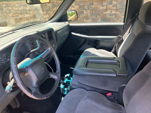 Used 2002 Chevrolet Silverado 1500 LS RWD image 6