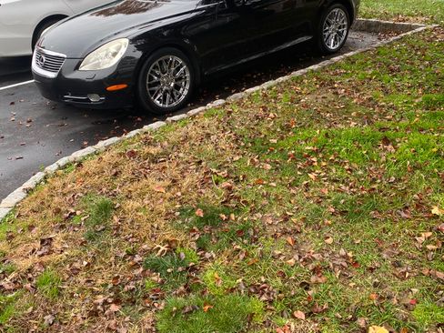 Used 2007 Lexus SC 430 Convertible image 2