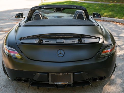 Used 2012 Mercedes-Benz SLS AMG AMG Convertible 2D image 18