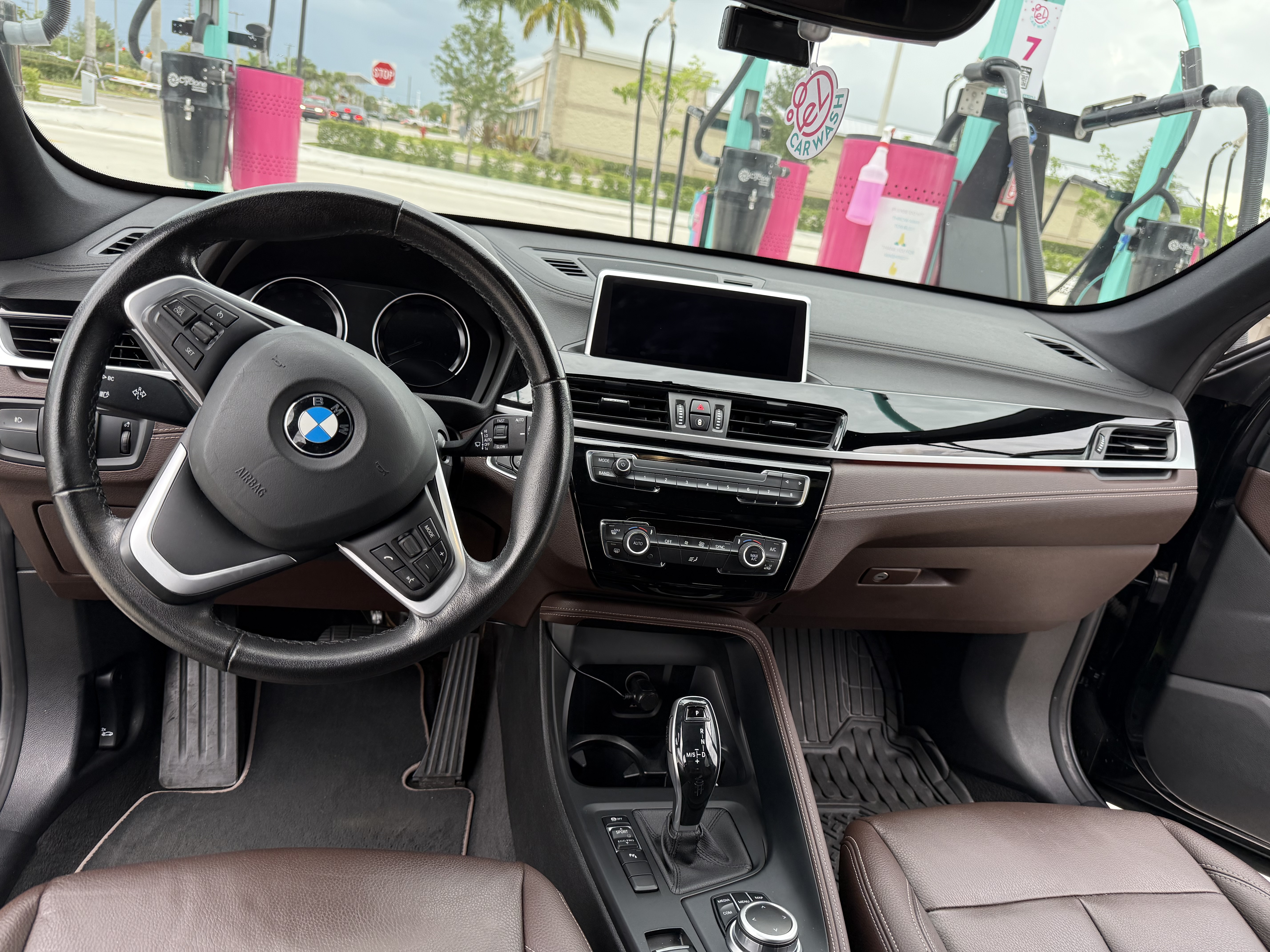 Used 2020 BMW X1 sDrive28i w/ Convenience Package FWD image 13