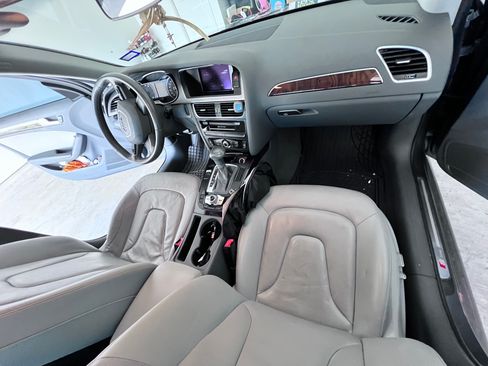 Used 2014 Audi A4 2.0T Premium w/ Audi MMI Navigation image 9