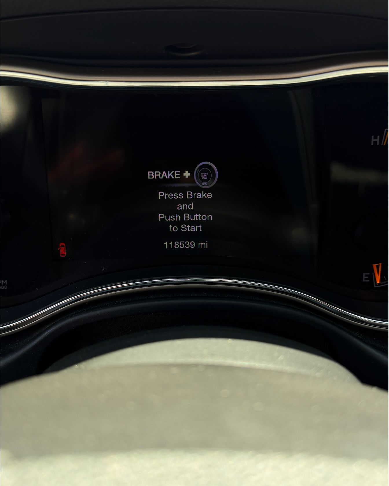 Used 2017 Jeep Grand Cherokee Laredo RWD image 15
