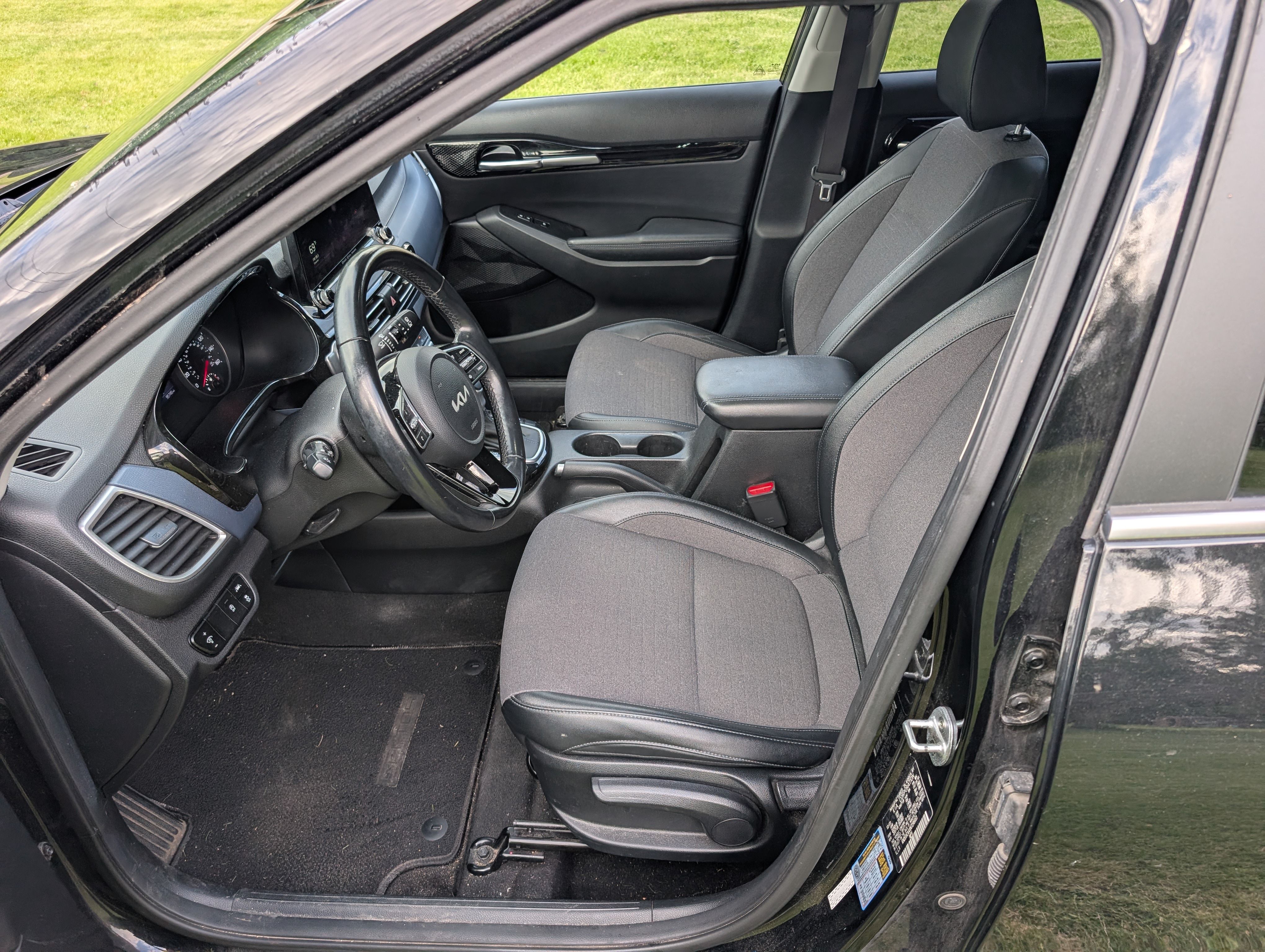 Used 2022 Kia Seltos S AWD/4WD image 17