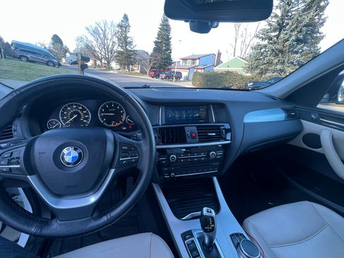 Used 2017 BMW X3 xDrive28i image 10